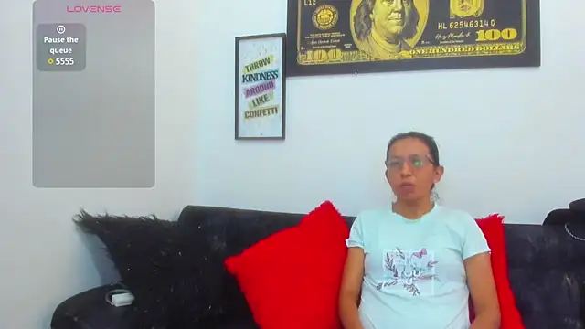 Livia Coxs online show from March 6, 1:29 pm