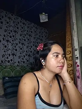 Snapshot of LoveSammantha24xxx chatting on May 30, 8:50 pm LoveSammantha24xxx online show from May 30, 8:50 pm