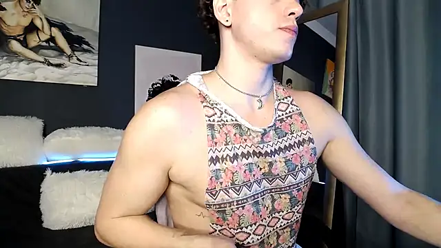 TylerGibson online show from July 1, 12:56 am