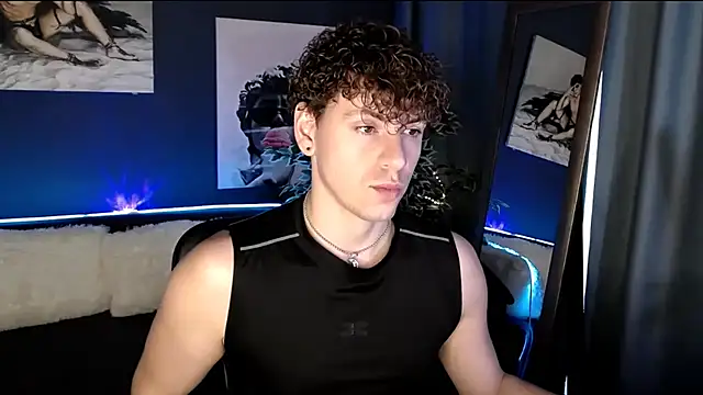 TylerGibson online show from July 9, 3:54 am