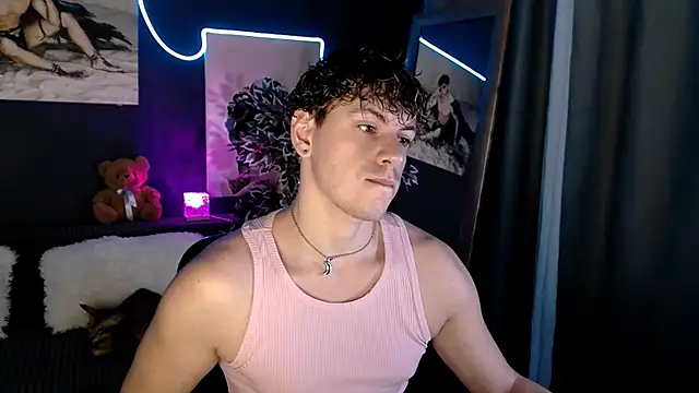 TylerGibson online show from August 8, 2:14 am