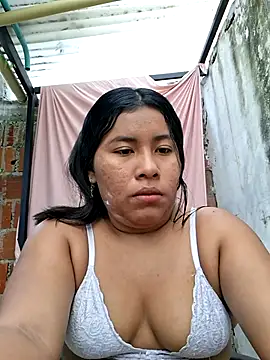 Sweet-Dirty-Storm online show from March 6, 7:32 pm