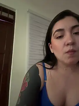 Snapshot of KathiaJenner chatting on July 28, 2:13 pm KathiaJenner online show from July 28, 2:13 pm