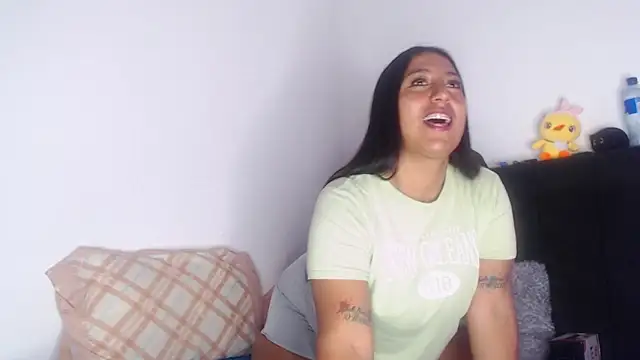 agathaklein online show from February 26, 1:54 pm