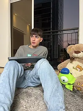 Naim TheKing online show from March 15, 11:22 pm