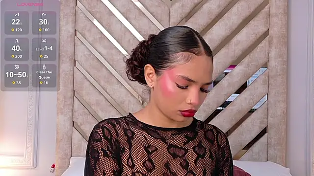 Scarlett-Banner online show from June 18, 1:59 pm