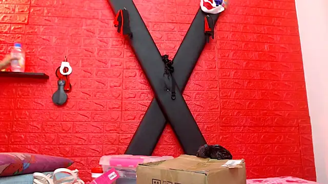 juliette18rose online show from February 19, 7:21 pm