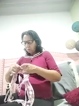 RosseLaure online show from February 4, 2:28 am