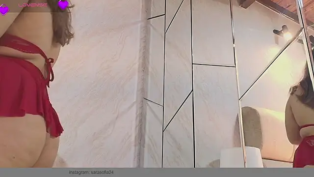 Hannahpretty- online show from February 21, 9:05 pm