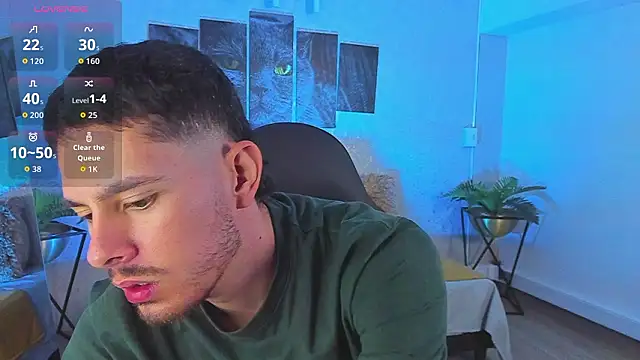 Snapshot of Nils_saintt chatting on February 28, 3:29 am Nils saintt online show from February 28, 3:29 am