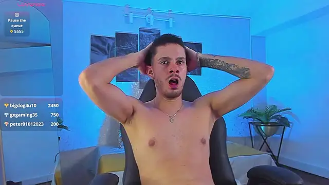 Snapshot of Nils_saintt chatting on March 1, 3:52 am Nils saintt online show from March 1, 3:52 am