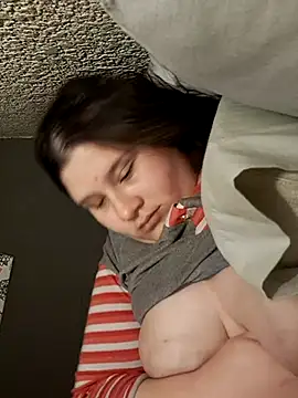 TUWACHA7777 online show from April 26, 4:43 am