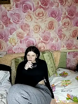 Chamoomile online show from February 4, 7:20 pm