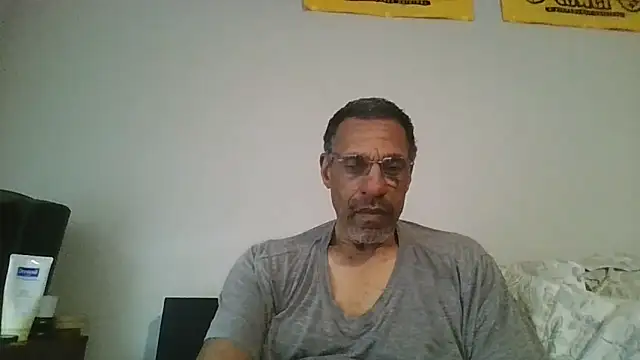 Snapshot of swimmer2496 chatting on March 1, 5:37 pm swimmer2496 online show from March 1, 5:37 pm