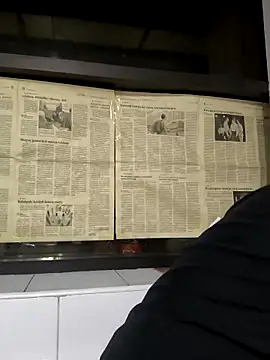 Snapshot of andrei73200 chatting on March 5, 2:02 pm andrei73200 online show from March 5, 2:02 pm