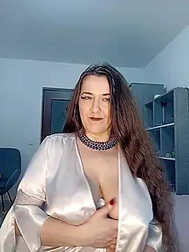 Angela swet online show from April 25, 3:31 pm