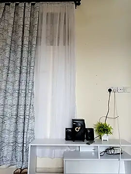 Silk Hennessy online show from March 9, 9:24 am