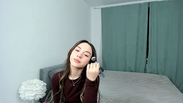 TreasaCrebs online show from March 15, 8:04 pm