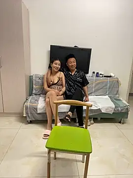 Snapshot of xiaotiantian-10 chatting on March 8, 9:02 am xiaotiantian-10 online show from March 8, 9:02 am