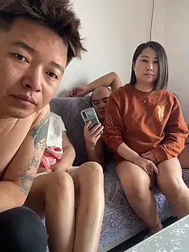 Snapshot of xiaotiantian-10 chatting on March 15, 5:57 am xiaotiantian-10 online show from March 15, 5:57 am