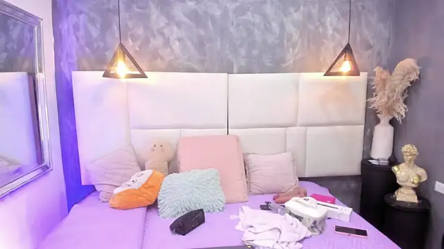 Snapshot of Martina_armos chatting on May 20, 12:00 pm Martina armos online show from May 20, 12:00 pm