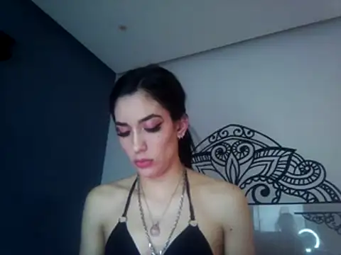 Snapshot of MamiSoft420 chatting on March 10, 6:40 am MamiSoft420 online show from March 10, 6:40 am