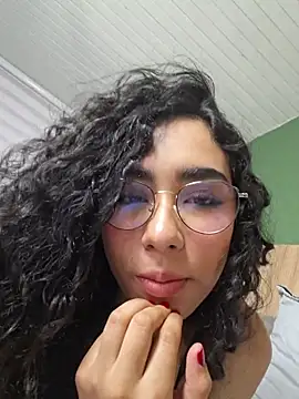 scarlett25   online show from April 29, 8:26 pm