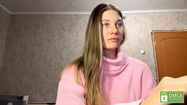 Jolievic online show from March 15, 5:08 pm