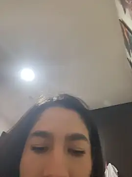 JuliaaVega online show from April 27, 12:36 pm