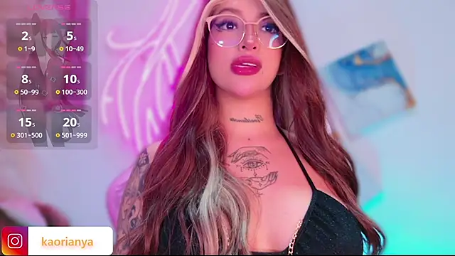 Snapshot of kaorianya chatting on February 22, 12:56 am kaorianya online show from February 22, 12:56 am