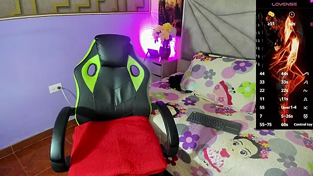 adri rivera online show from February 19, 8:16 pm