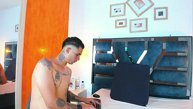 Irina and Max online show from July 8, 8:13 pm