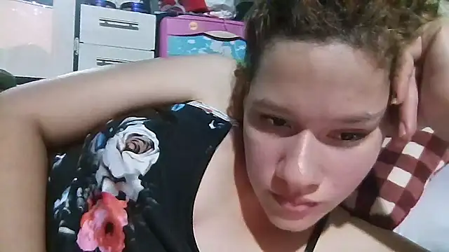 Jessy2000NS online show from March 15, 2:50 am