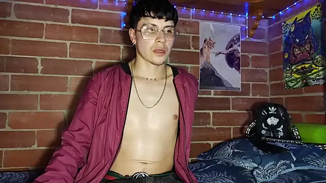 PaulDamico online show from April 27, 10:52 pm