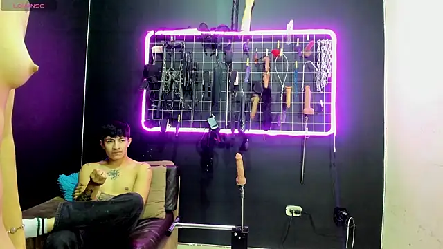Snapshot of Slave_Melany_bdsm chatting on June 18, 12:53 pm Slave Melany bdsm online show from June 18, 12:53 pm
