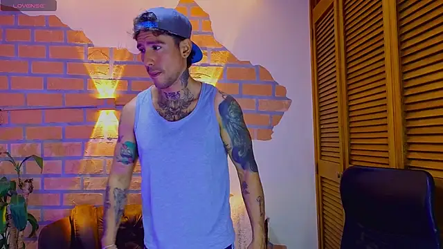 mister eithan online show from January 19, 2:48 am