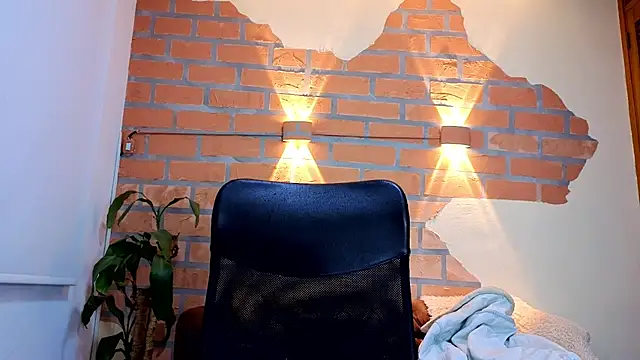 mister eithan online show from February 8, 2:37 am