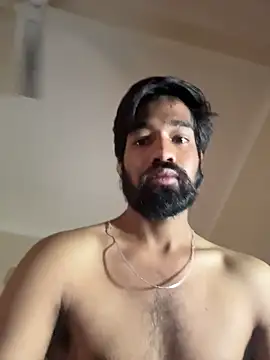 Snapshot of priyansh92924 chatting on June 10, 5:39 am priyansh92924 online show from June 10, 5:39 am