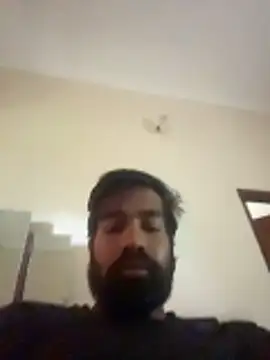 Snapshot of priyansh92924 chatting on June 14, 2:24 am priyansh92924 online show from June 14, 2:24 am
