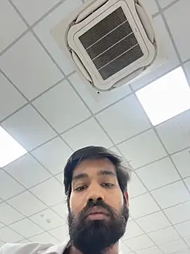 Snapshot of priyansh92924 chatting on June 17, 11:01 am priyansh92924 online show from June 17, 11:01 am