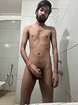 Snapshot of priyansh92924 chatting on June 18, 2:01 am priyansh92924 online show from June 18, 2:01 am