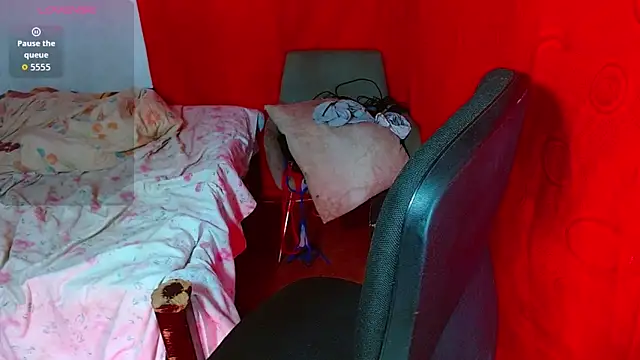 latin princess 12 online show from February 6, 2:20 pm