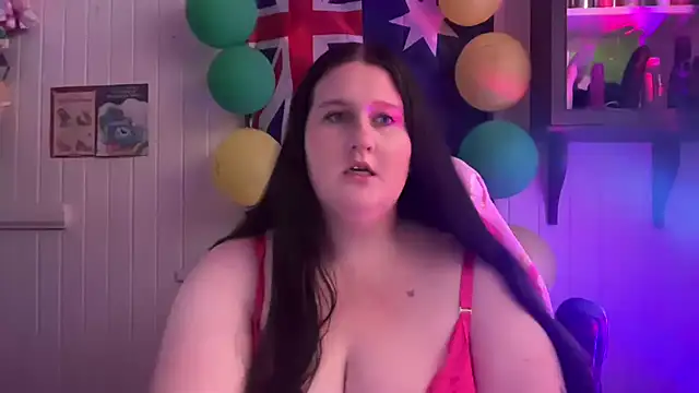 xopeachybaby online show from July 19, 2:37 am