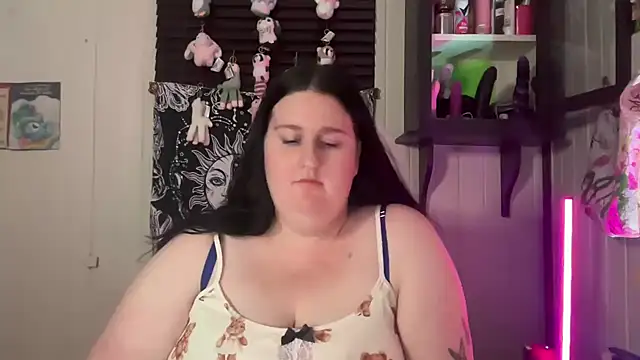 xopeachybaby online show from July 20, 10:39 am