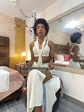 Afrodita Greenn online show from August 3, 3:16 am