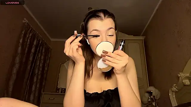 MistressBabe online show from March 6, 5:31 pm