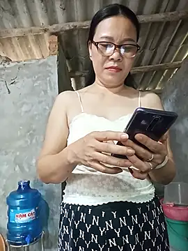 Snapshot of Nuna_689 chatting on July 8, 2:49 am Nuna 689 online show from July 8, 2:49 am