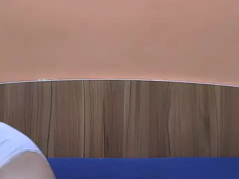 Snapshot of Desirable_Barbie chatting on March 19, 6:01 pm Desirable Barbie online show from March 19, 6:01 pm