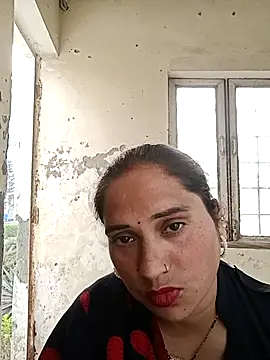 Cute-karisma1234 online show from March 9, 2:59 am