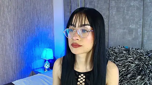 JaneeDaviss online show from February 13, 7:43 pm